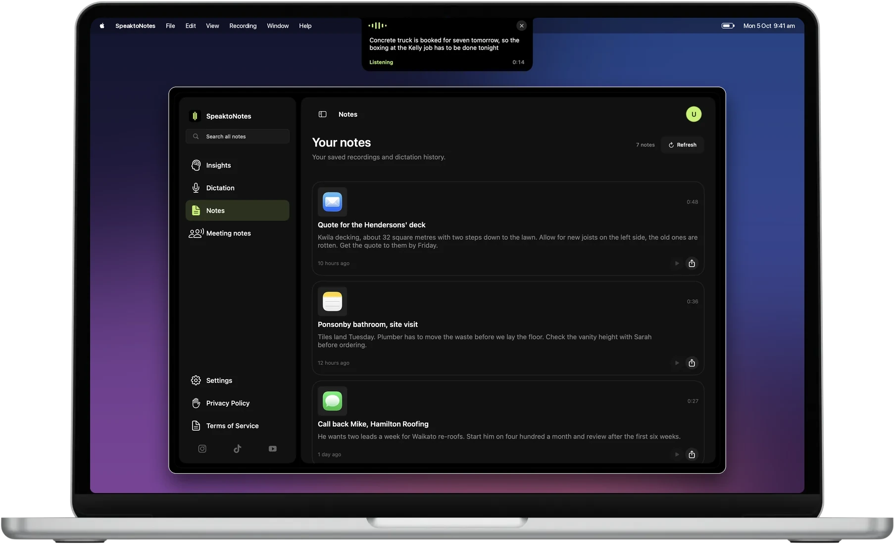 SpeaktoNotes on a MacBook, the notch open and writing out what you are saying over your notes list